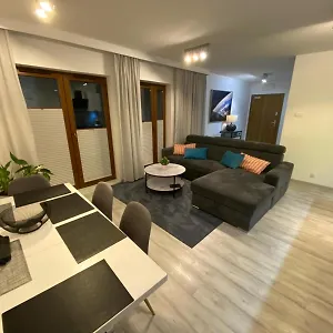 Apartament Przestronny Apartament Z Duzym Tarasem W Centrum Wroclawia, Wrocław