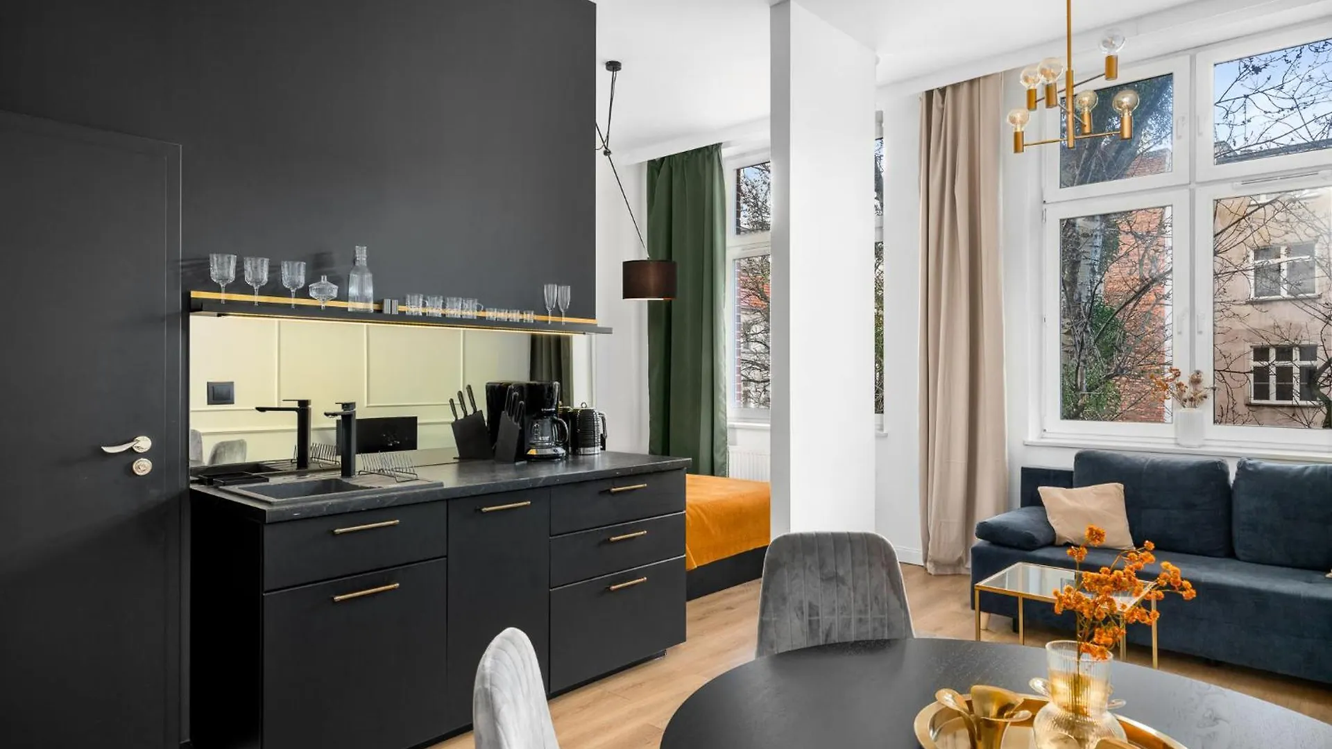 A.S. Home Worcella Street فروتسواف